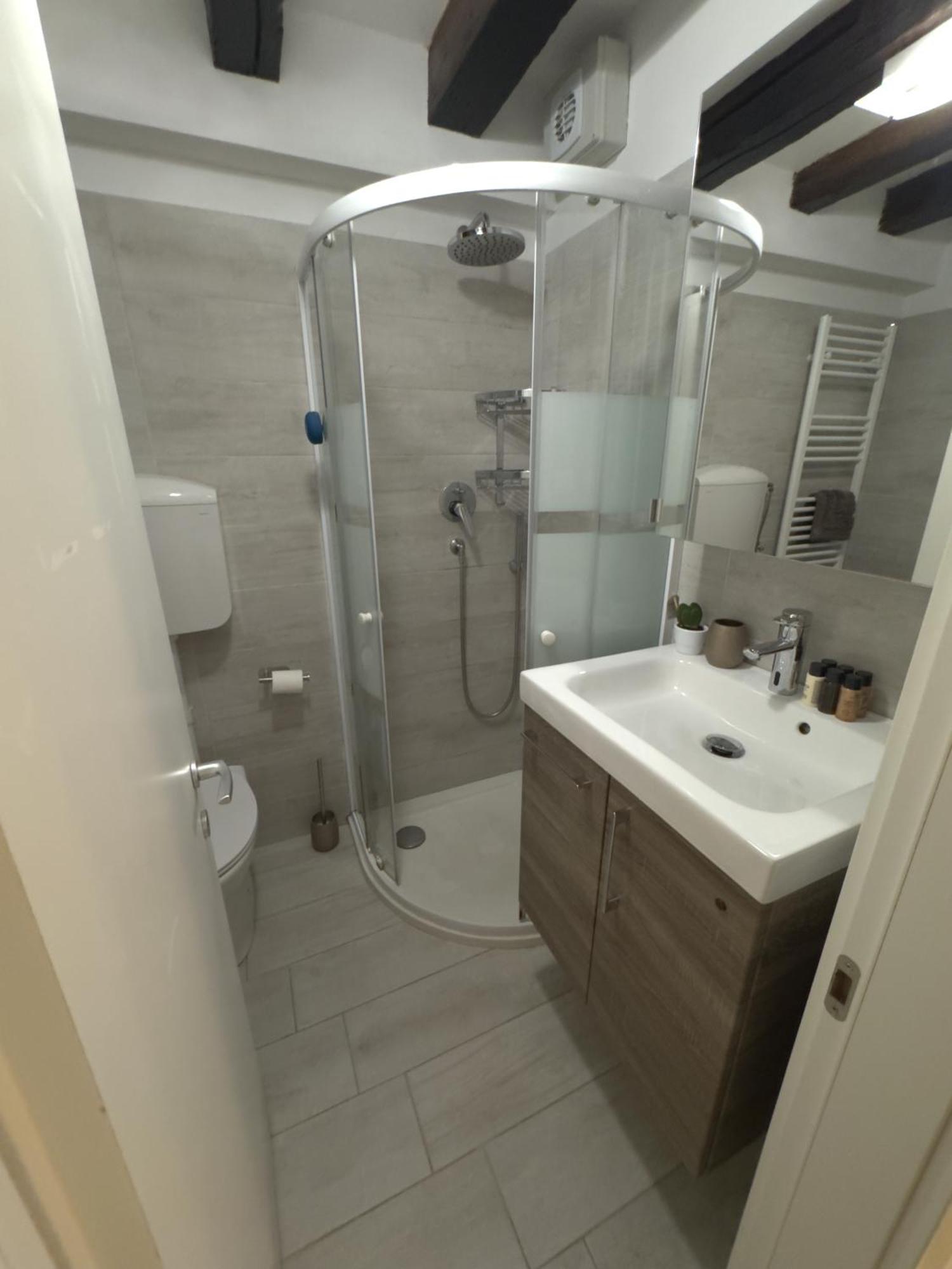 Eden Luxury Suite - Venice Santa Croce Exterior foto